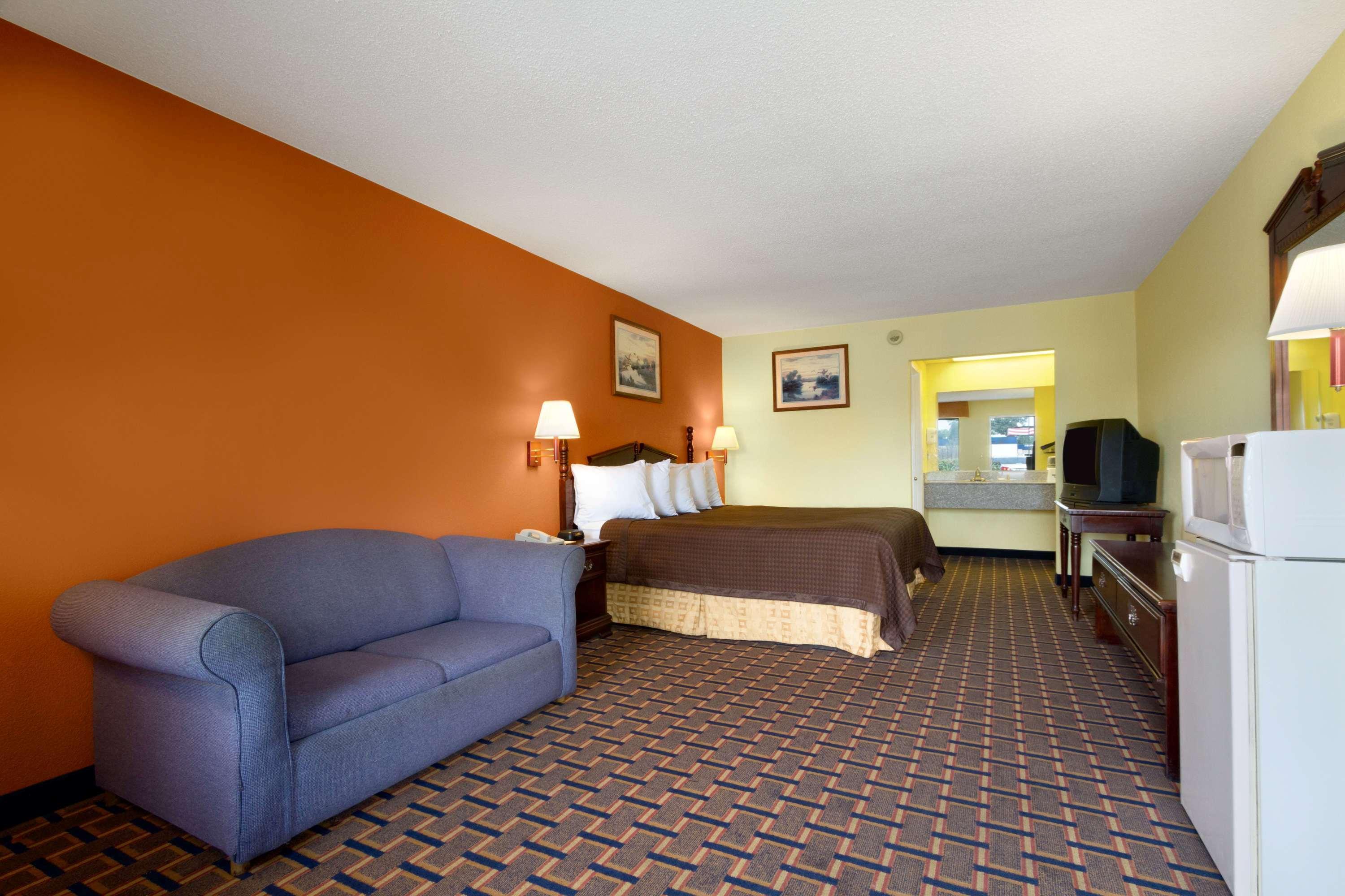 Days Inn By Wyndham Richburg Kültér fotó